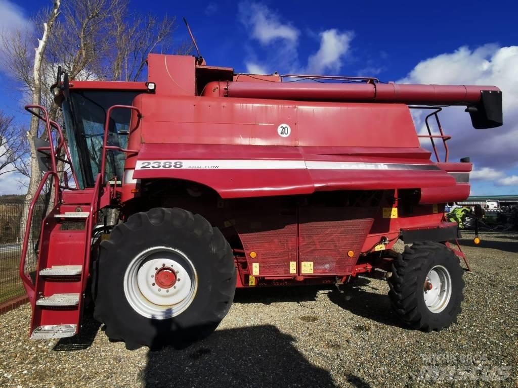 CASE 2388 + heder Combine harvesters