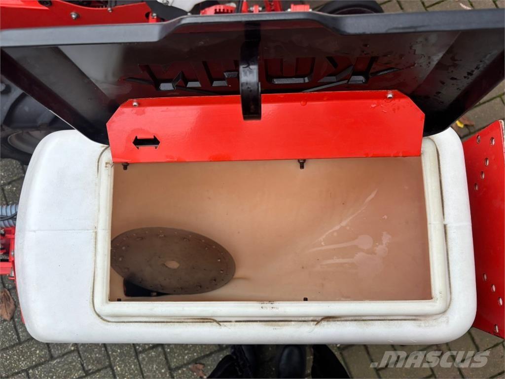 Kuhn Maxima 2 Sowing machines