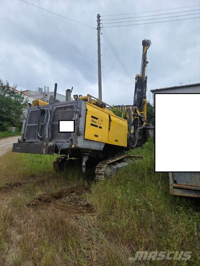 Atlas Copco ROC F9 Surface drill rigs