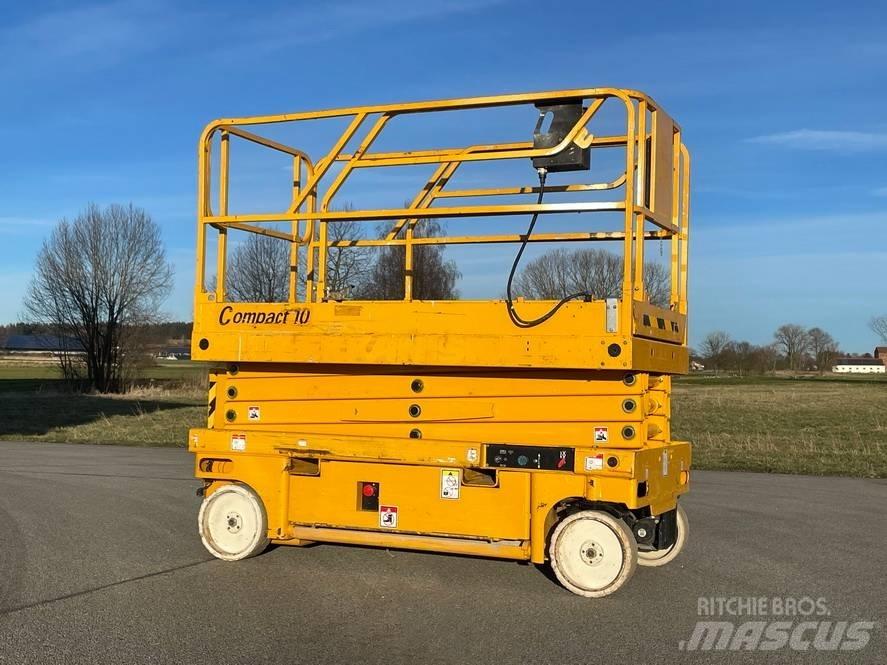 Haulotte Compact 10 Scissor lifts