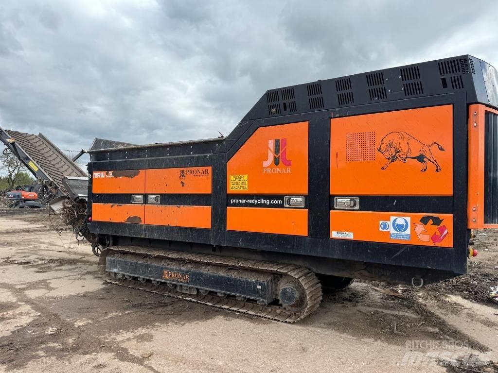 Pronar MRW 1.300G Waste Shredders