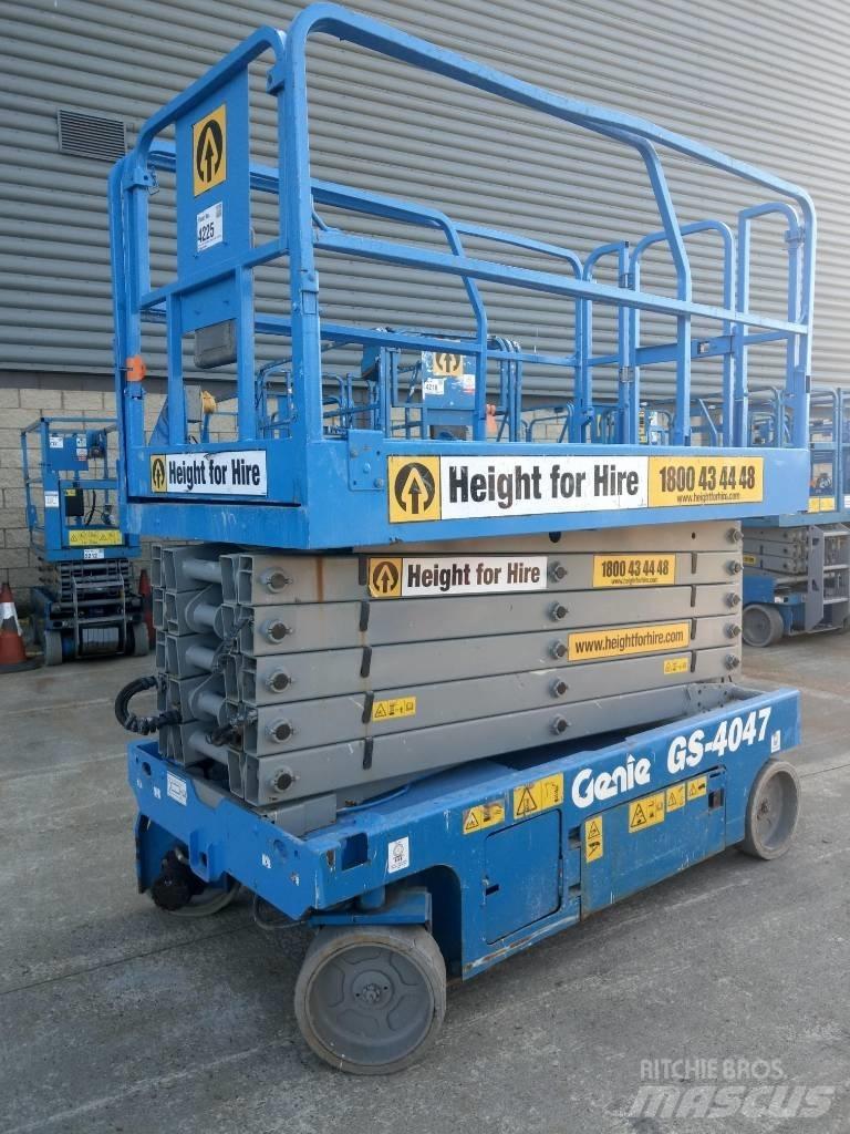 Genie GS 4047 Scissor lifts