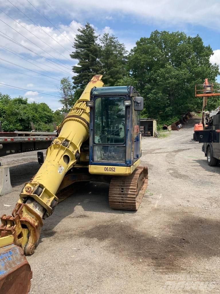 Gradall XL 2200 Crawler excavators