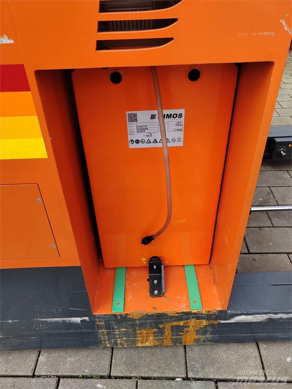  ESS25/36 P-PU Reach truck