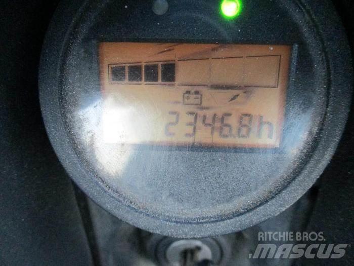 Still EXV 14C Pedestrian stacker