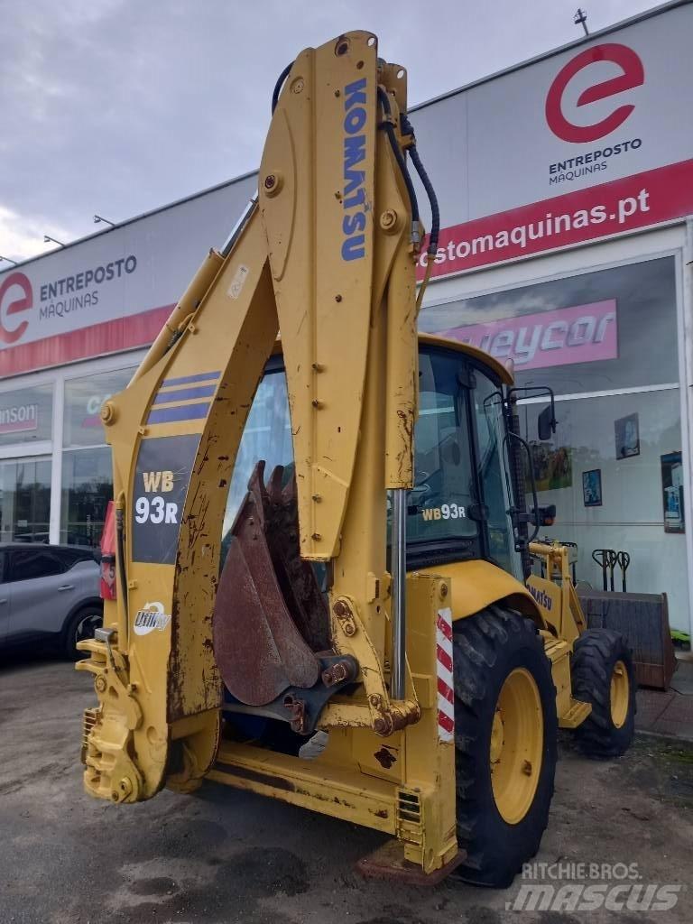 Komatsu WB 93 R Backhoe