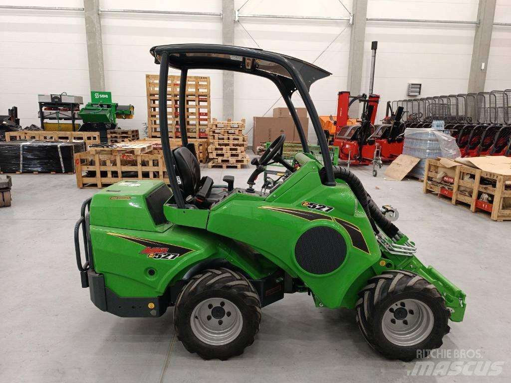 Avant E527 Multi-purpose loaders