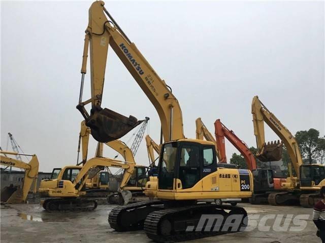 Komatsu PC 200-7 Crawler excavators