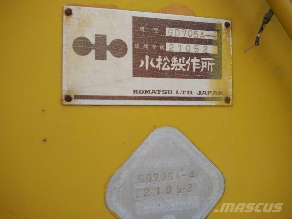 Komatsu GD 705 A-4A Graders