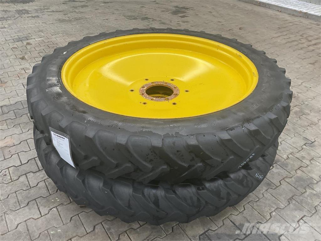 Alliance 12.4R52 Tyres, wheels and rims