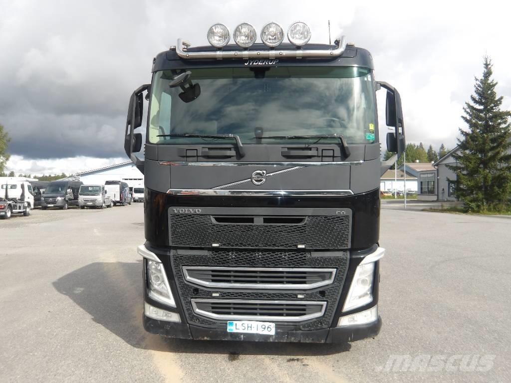 Volvo FH 500 8x4 Truck mounted cranes