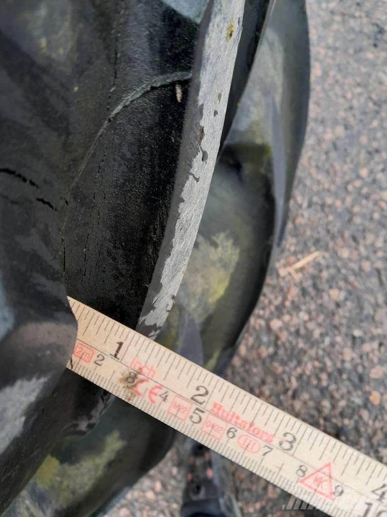 Michelin 540/65R38 Tyres, wheels and rims
