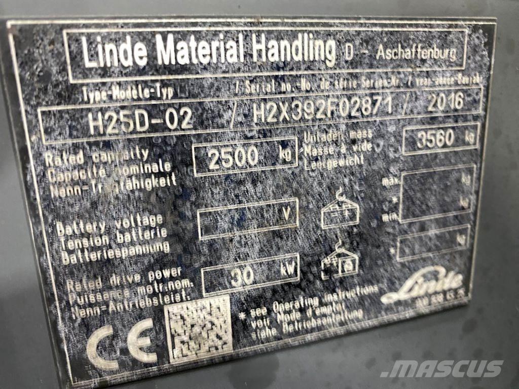 Linde H25D-02 Diesel trucks