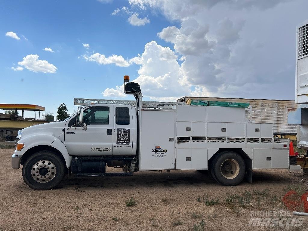 Ford F 750 XL Municipal / general purpose vehicles
