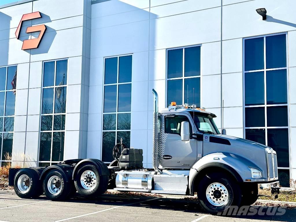 Kenworth T880 Prime Movers