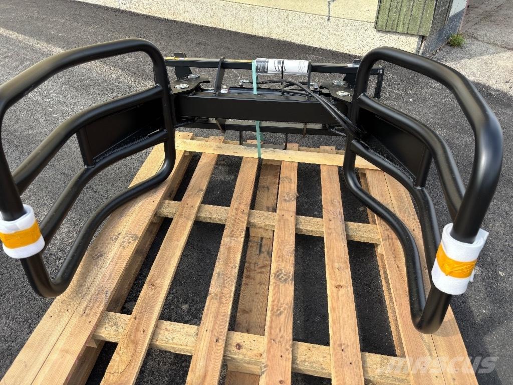 Ålö M+ Balgrip Front loader accessories