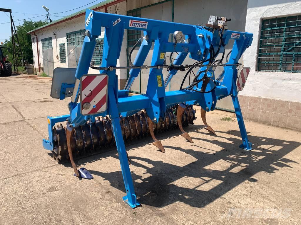 Farmet Krtec Chisel ploughs
