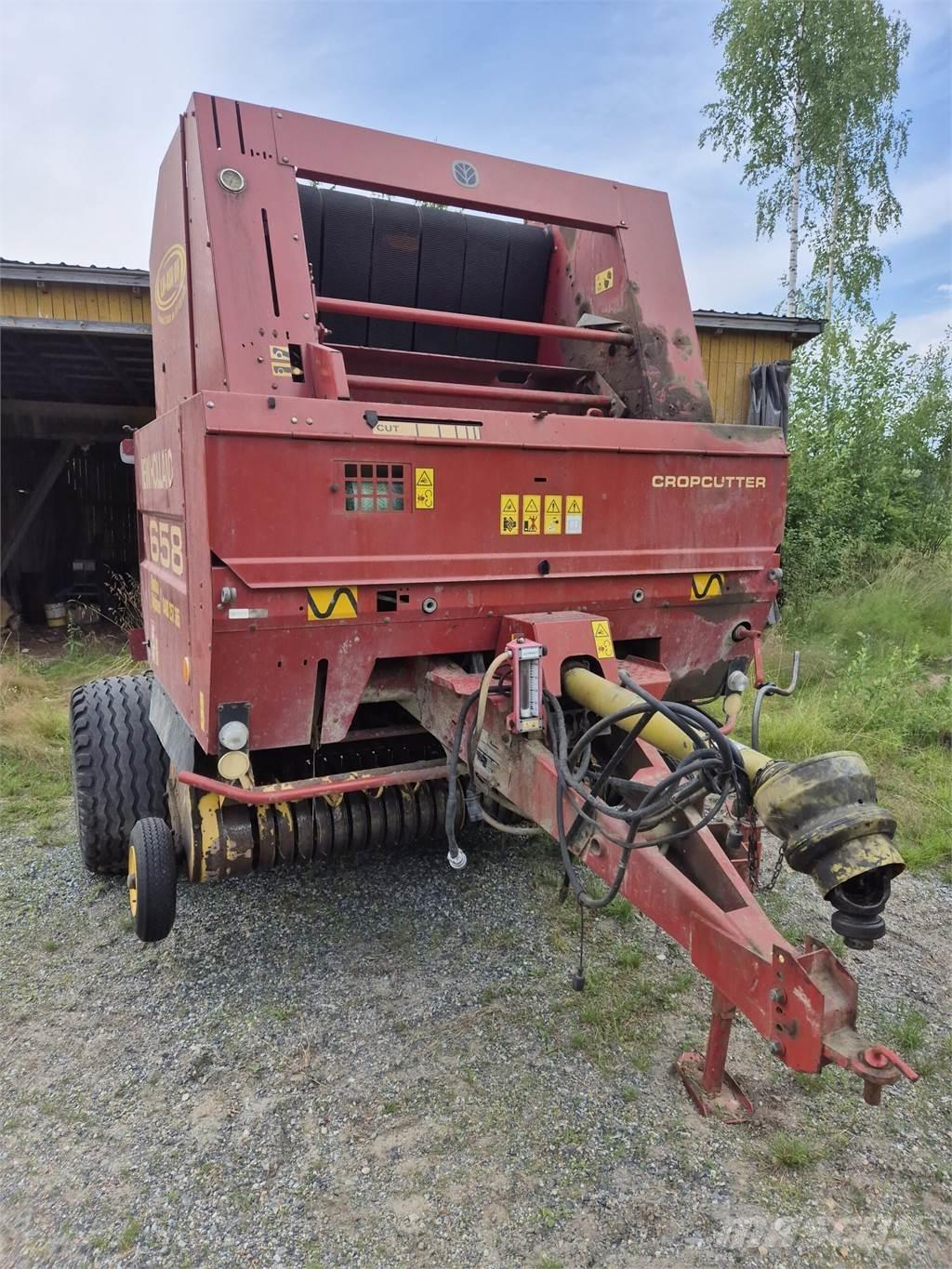 New Holland 658 Round balers