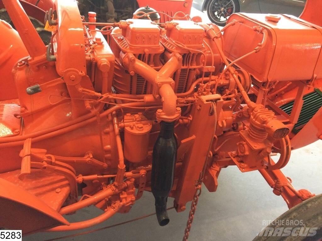Same DA 30 2WD Tractors