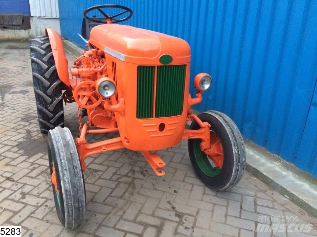 Same DA 30 2WD Tractors
