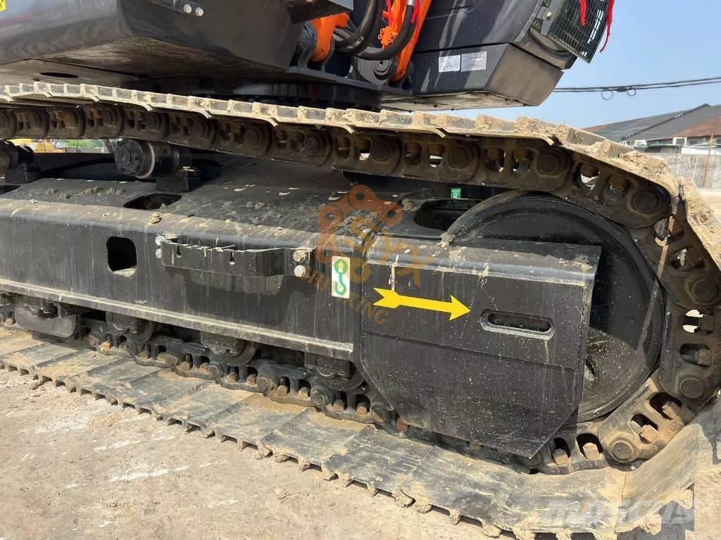 Hitachi ZX 200-3 Crawler excavators