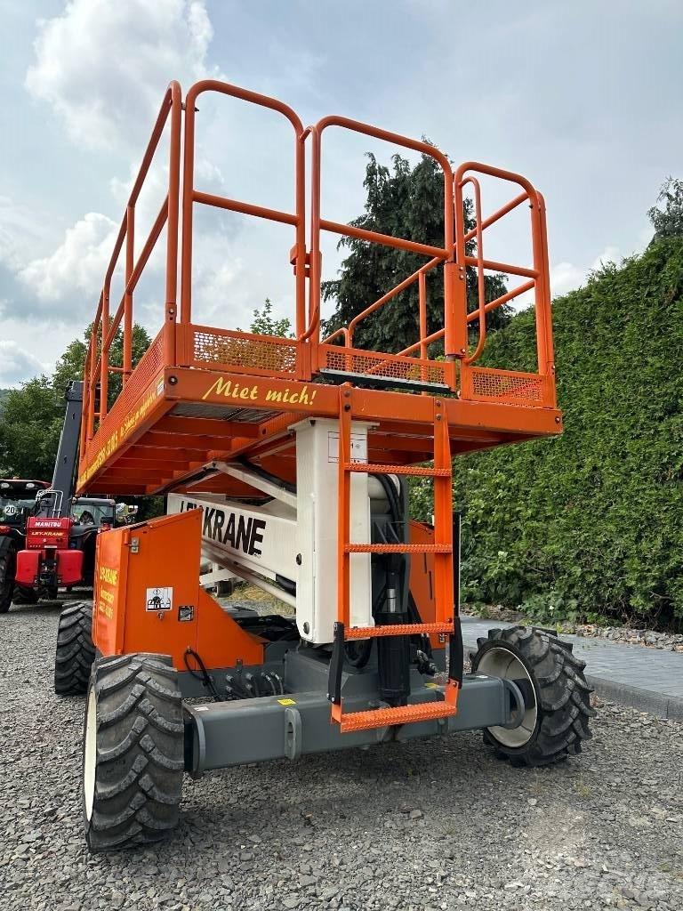 Snorkel Speedlevel Scissor lifts
