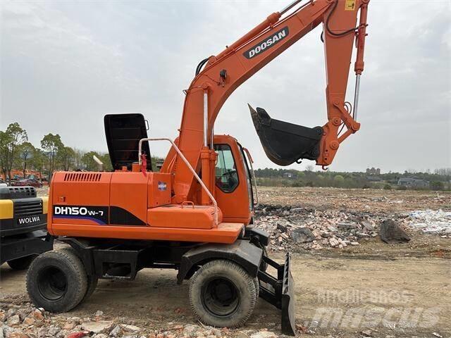 Doosan DH150W Wheeled excavators