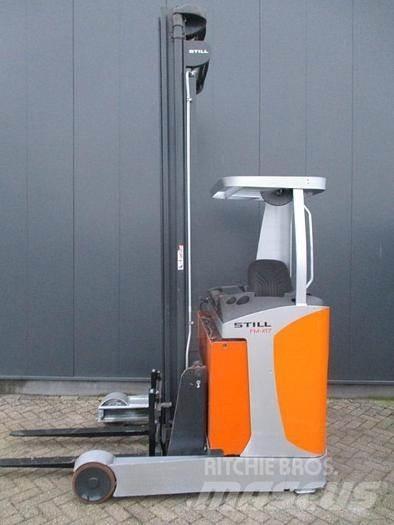 Still FM X17 Reach truck