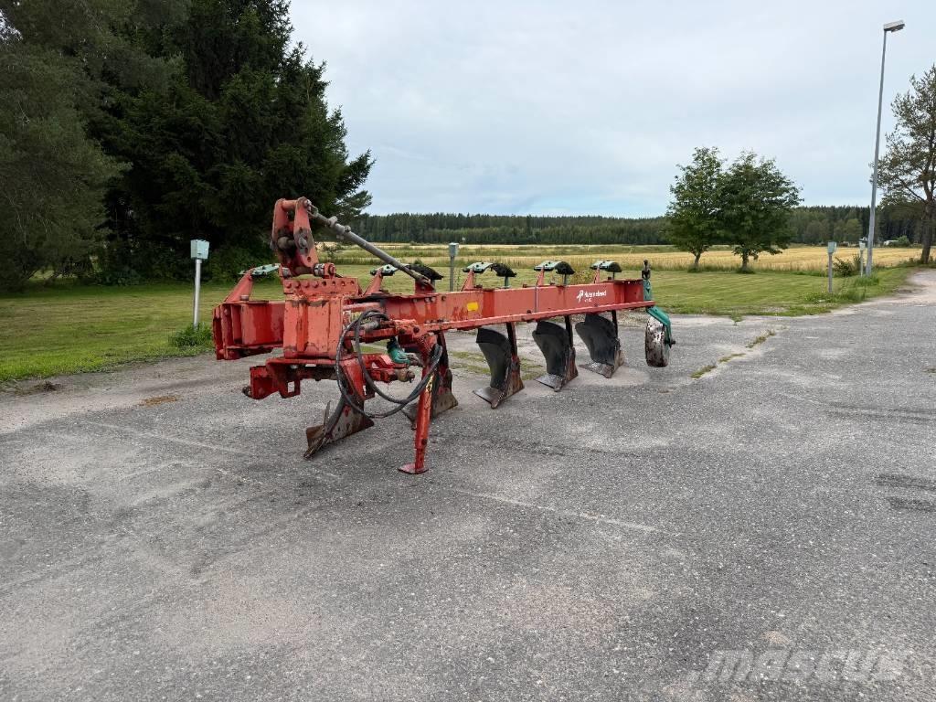 Kverneland AD-85 Ploughs