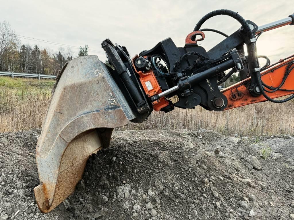 Doosan DX170W-5 Wheeled excavators