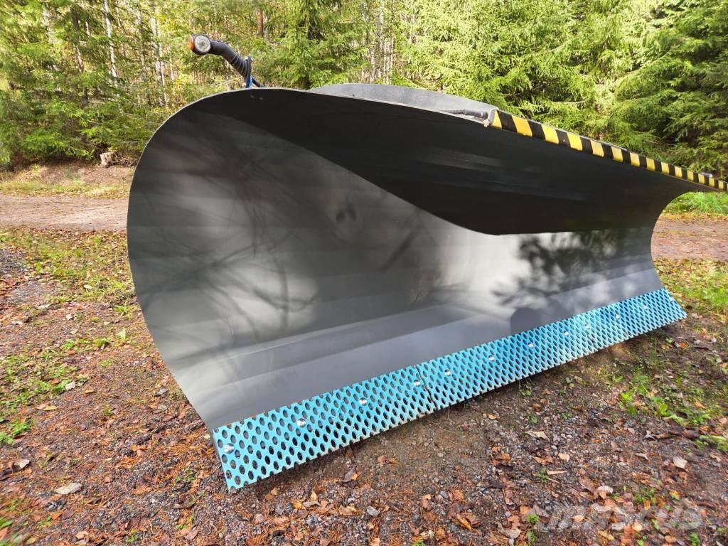 Snowek AA 320 Snow blades and plows