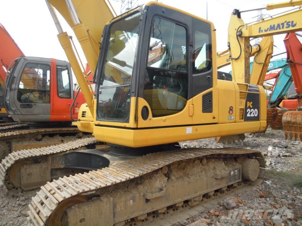 Komatsu PC 220-8 Crawler excavators