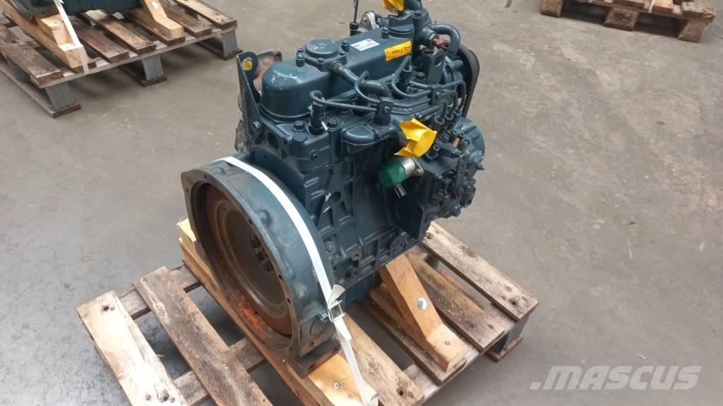 Kubota D905 Engines