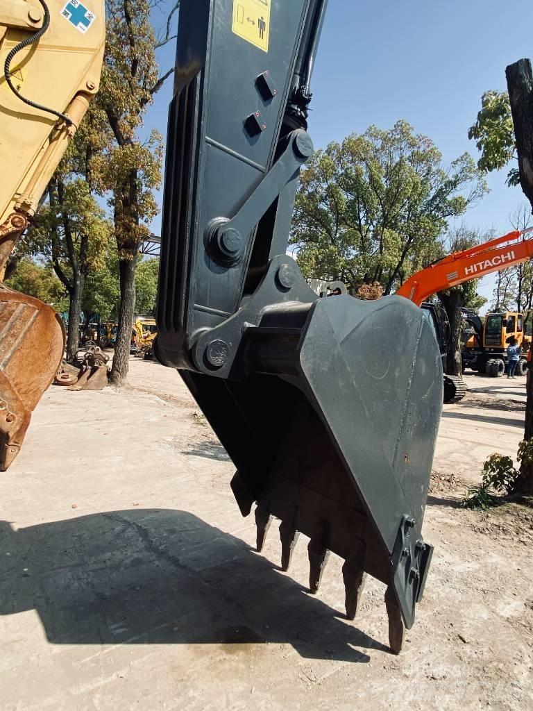 Volvo EC210DL Crawler excavators