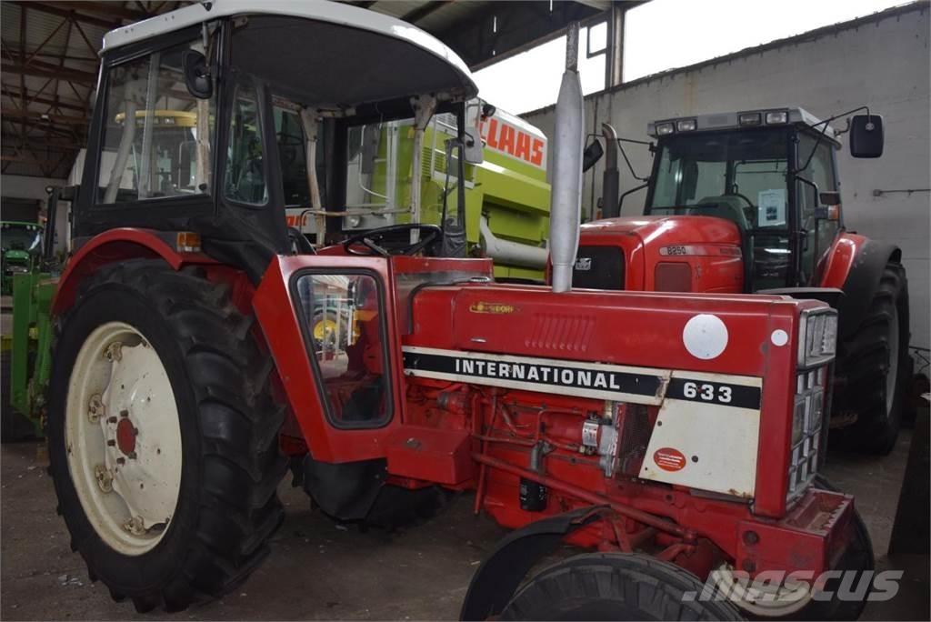 Case IH 733 Tractors