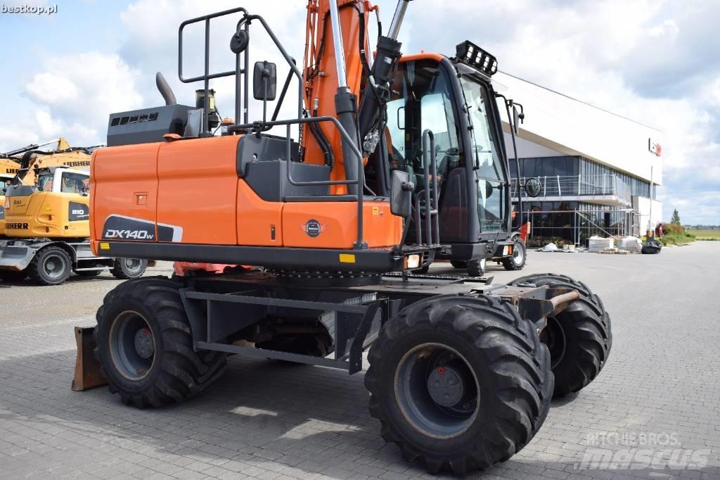 Doosan DX 140 W-5 Wheeled excavators