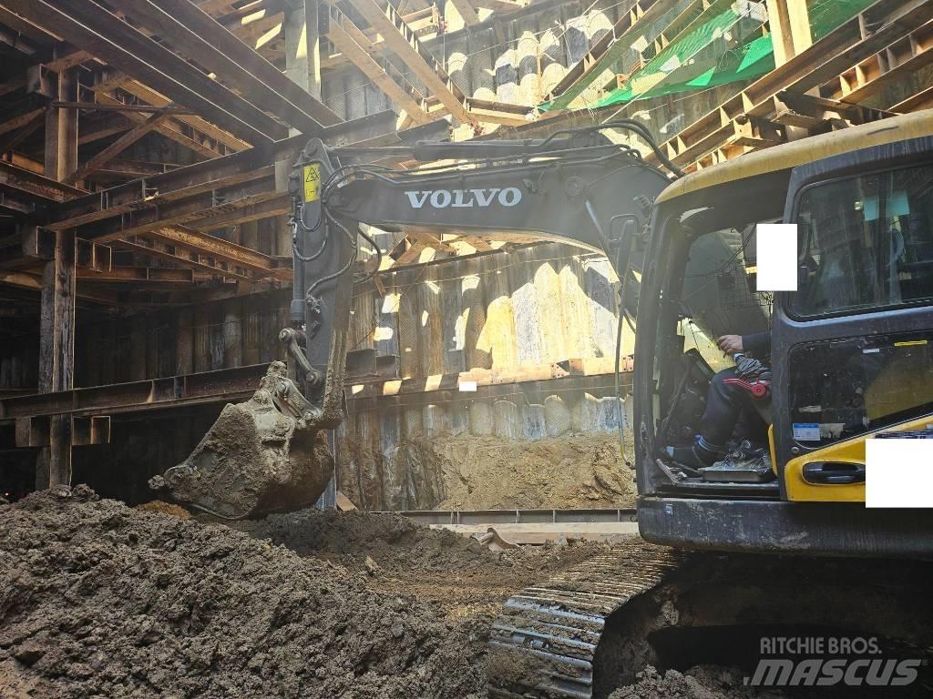 Hyundai ECR145C Mini excavators  7t - 12t