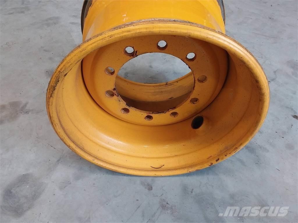 Rottne H11 20x24,5 Tyres, wheels and rims