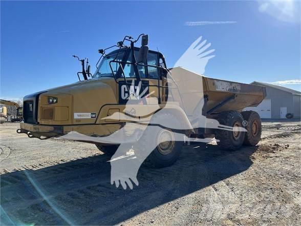 CAT 725C Articulated Haulers
