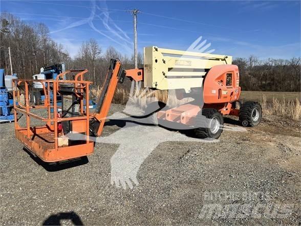 JLG 450AJ Articulated boom lifts