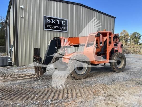 SkyTrak 6042 Telescopic handlers