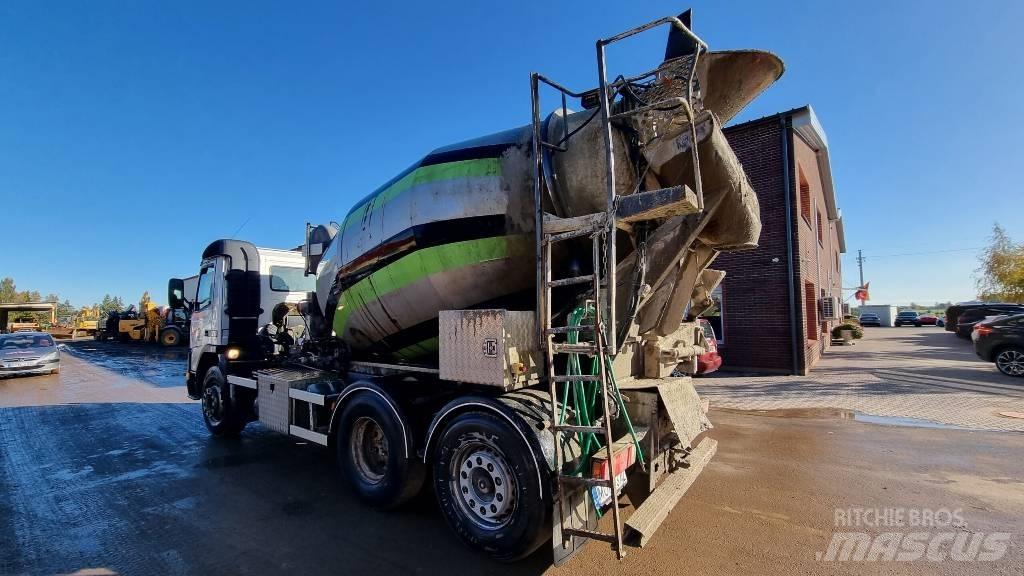 Volvo FM 12 Concrete trucks