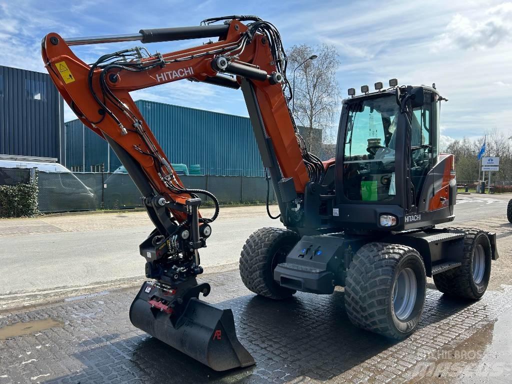Hitachi ZX95W Wheeled excavators
