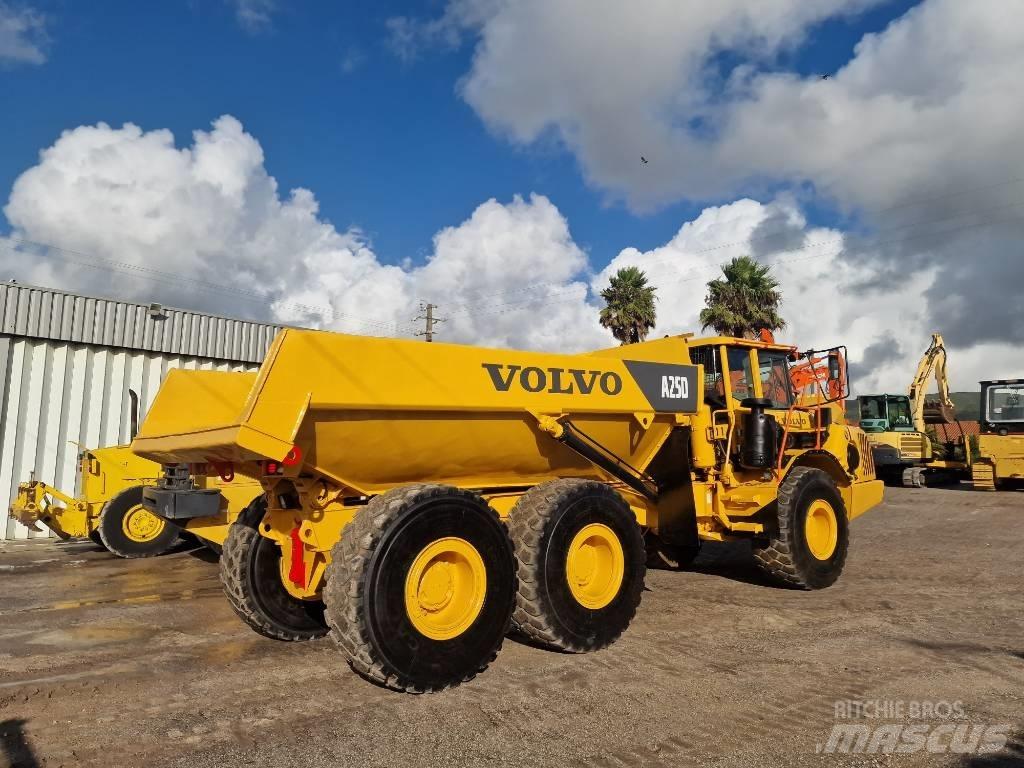 Volvo A 25 D Articulated Haulers