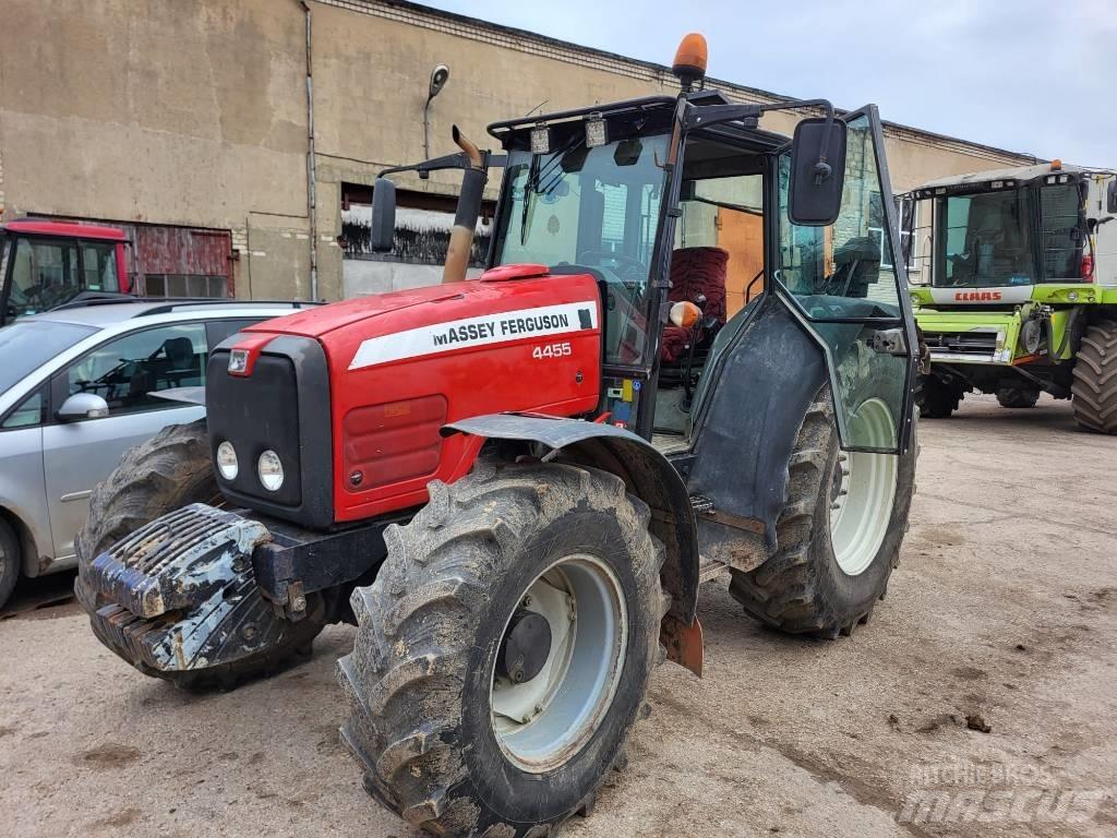 Massey Ferguson 4455 Tractors