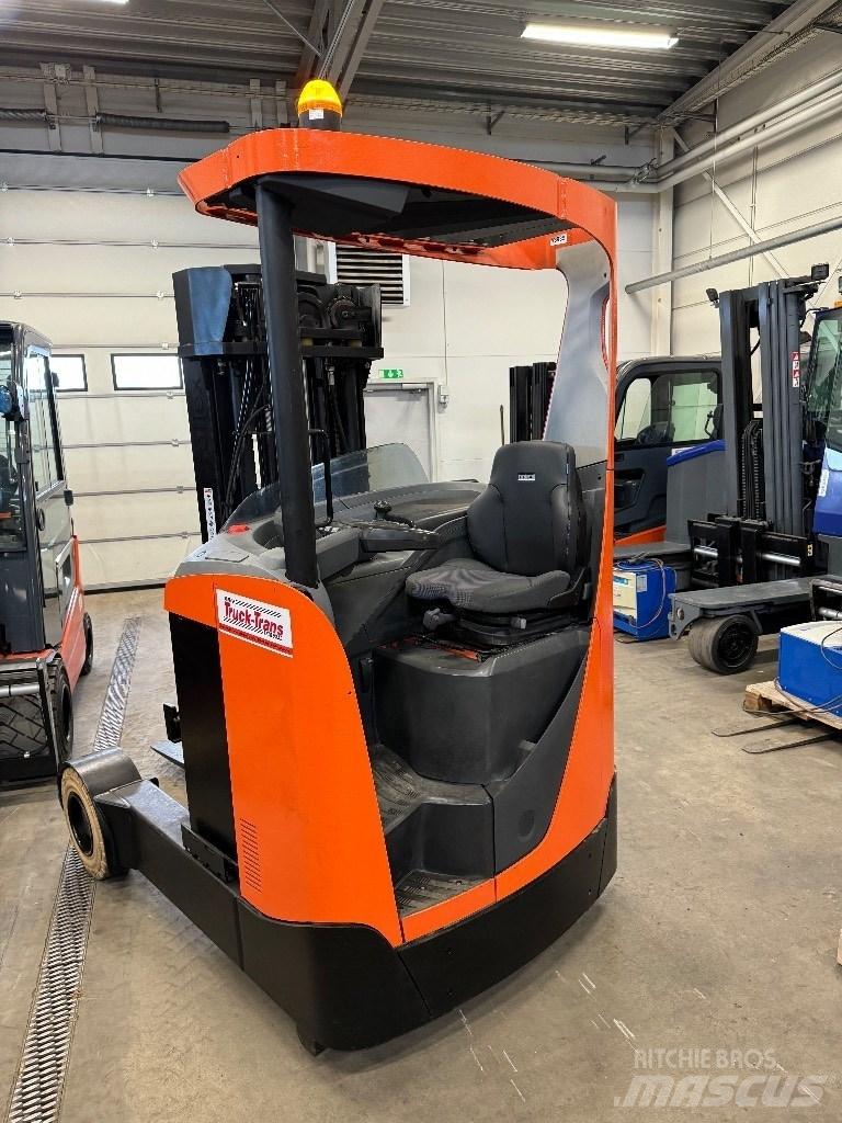 Toyota RRE160R Reach truck