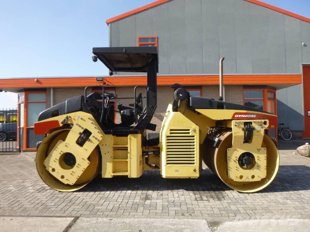 Dynapac CC432V Soil compactors
