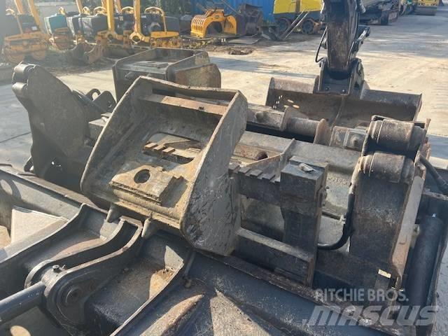 Mecalac 10 M CR Crawler excavators