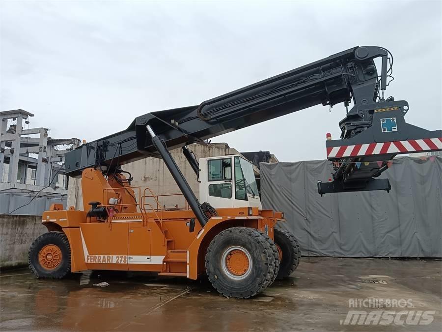 Ferrari 278 Reach stackers
