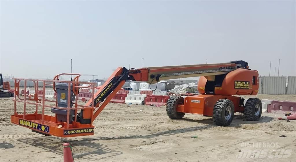 JLG 660SJ Telescopic boom lifts